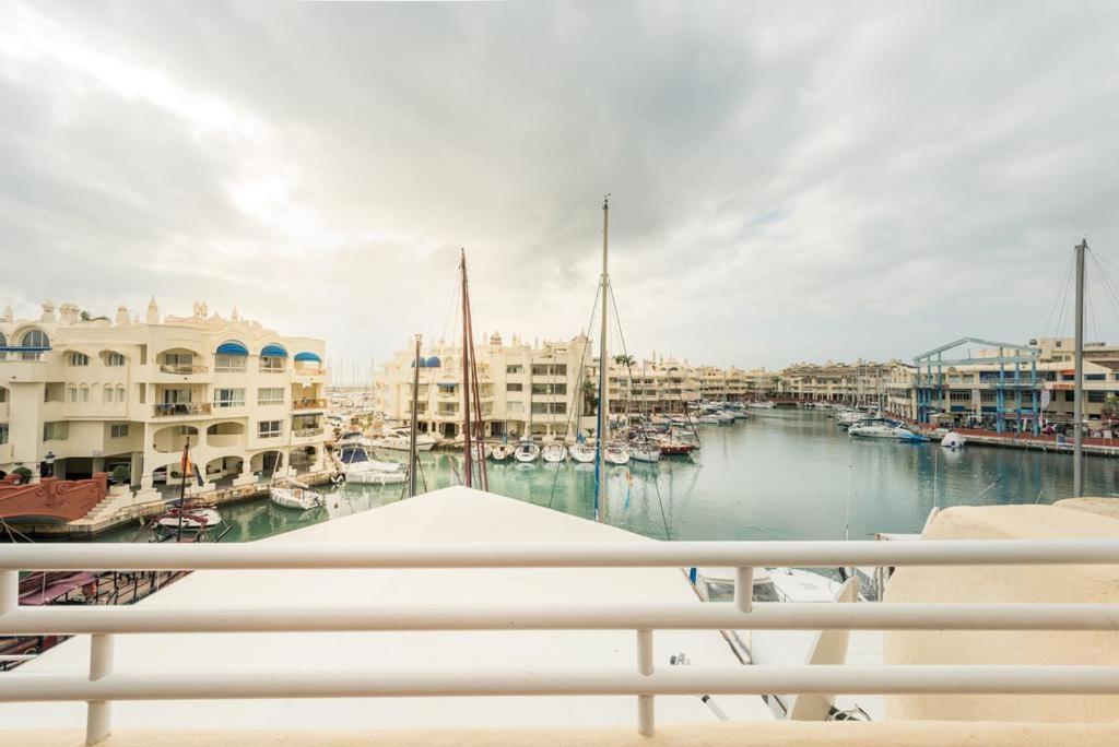 Apartamento En Puerto Marina B32 Benalmadena Exterior photo