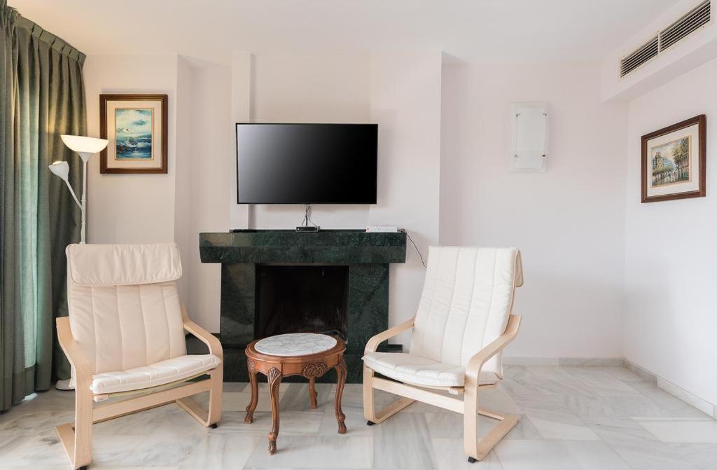 Apartamento En Puerto Marina B32 Benalmadena Exterior photo